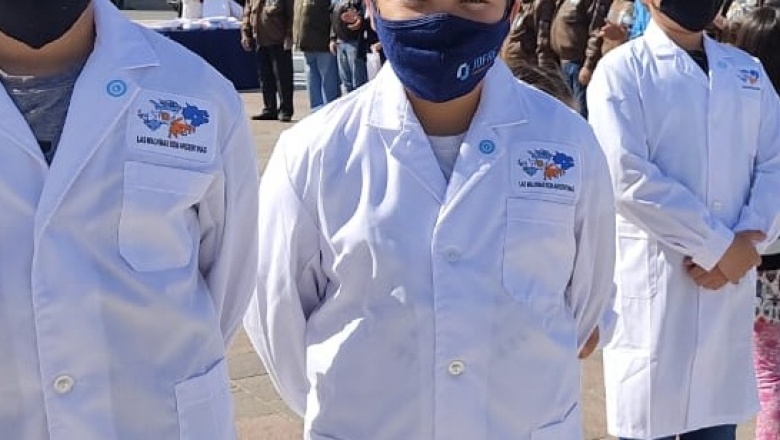 🥼 Se entregaron los guardapolvos malvinizadores: "Es muy gratificante ver la concreción de una iniciativa"