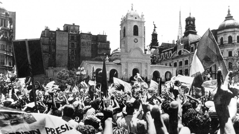 🇦🇷 La democracia debilitada debe ser restaurada