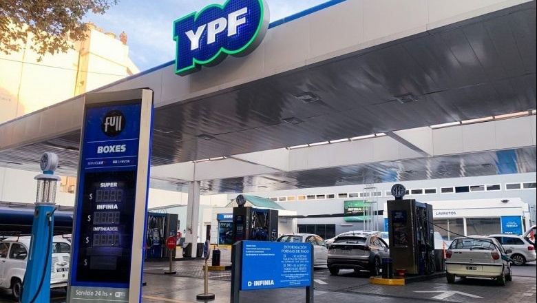 🐍 Inadmisible dolarización de los combustibles