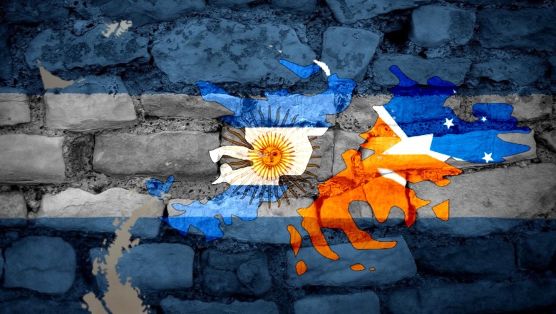 Los semovientes británicos implantados en Malvinas por el Reino Unido no son "vecinos"