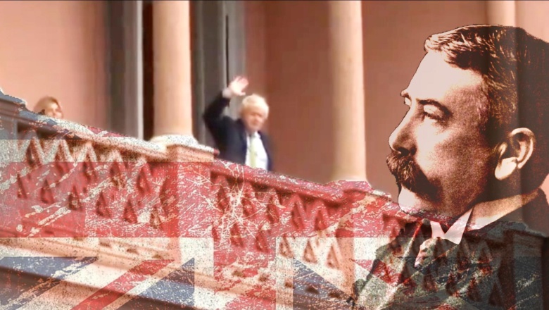 Boris Johnson y Saussure ríen en el balcón de la rosada
