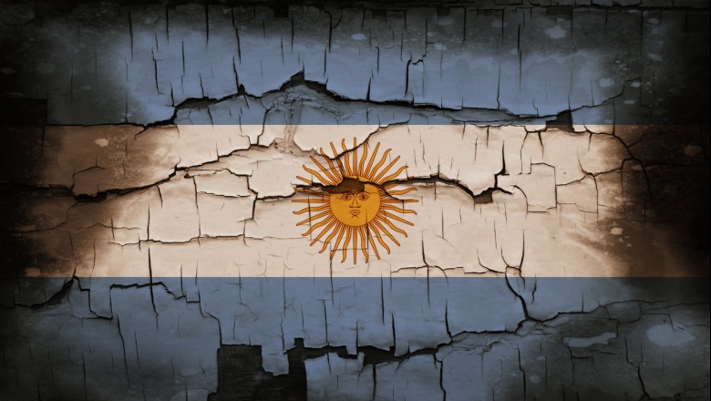 Campo intelectual, desperonización y desmalvinización