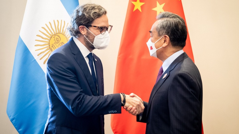 🗺️ BRICS+A: "Argentina tendría más peso en el trazado de las políticas diplomáticas que protegen su soberanía"