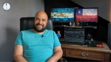 Arte que flota sobre residuos para unir las comunidades del Canal Beagle