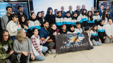 “Con inteligencia artificial vamos a llevar las Malvinas a todas las escuelas del país”