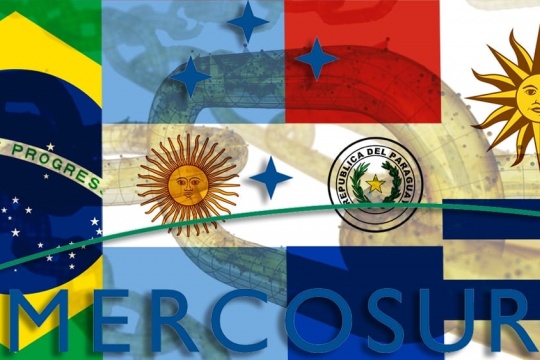 🤝 Una localidad de Argentina es la primera ciudad del Mercosur en decretar el uso obligatorio de la bandera del bloque