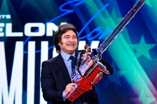 Milei y el “libertarismo”, la cuarta “M” del destructivo neoliberalismo recargado.